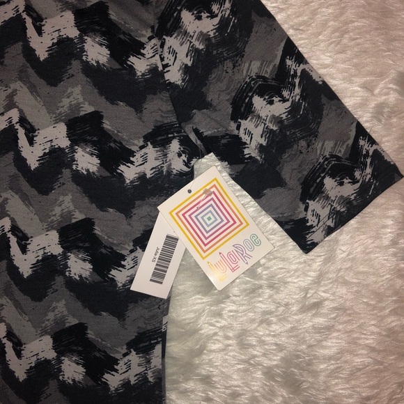 LuLaRoe Julia Dress - Picture 3 of 3